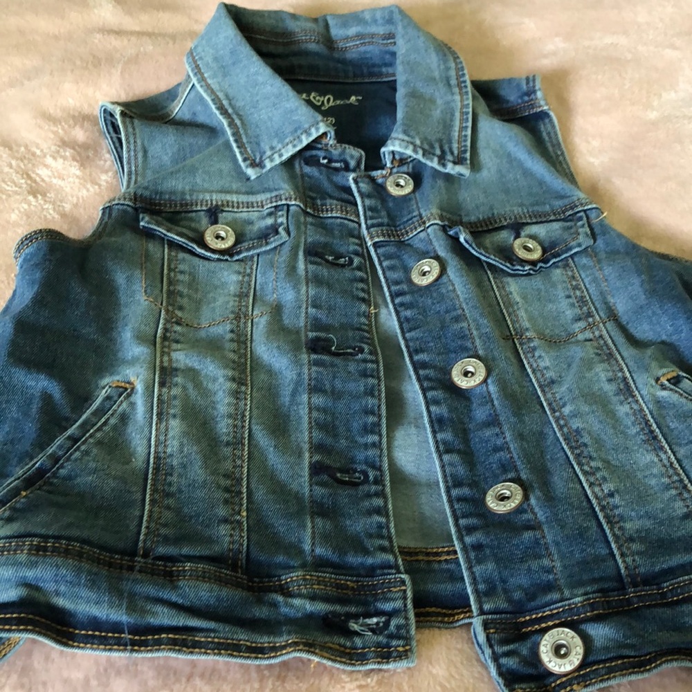 Girls’ Jeans Vest Dark Wash to Light Wash Ombré